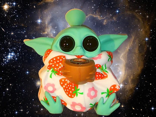 strawberry yoda pipe